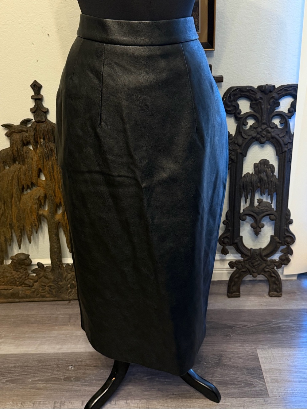 Vixen by Micheline Pitt Vegan Leather Pencil Skirt 2X